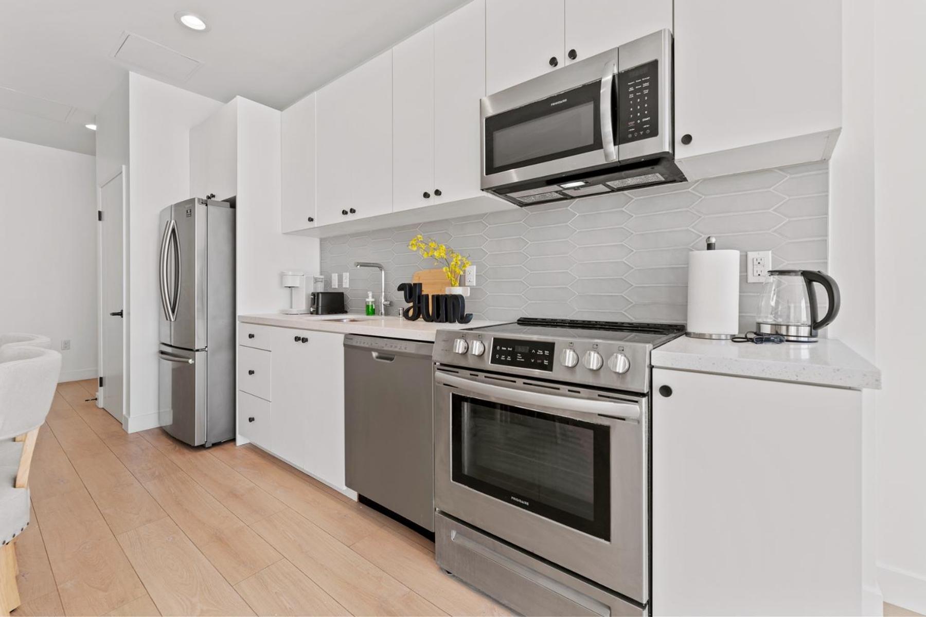 Chic Urban Retreat In Heart Of La, Steps From Attractions! 4*